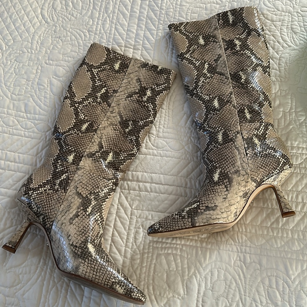 Sam Edelman Samira boot in shade wheat